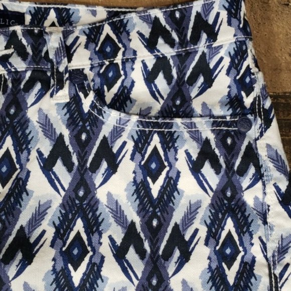 [Rock & Republic] Indigo Native Shorts 10 - Picture 2 of 5